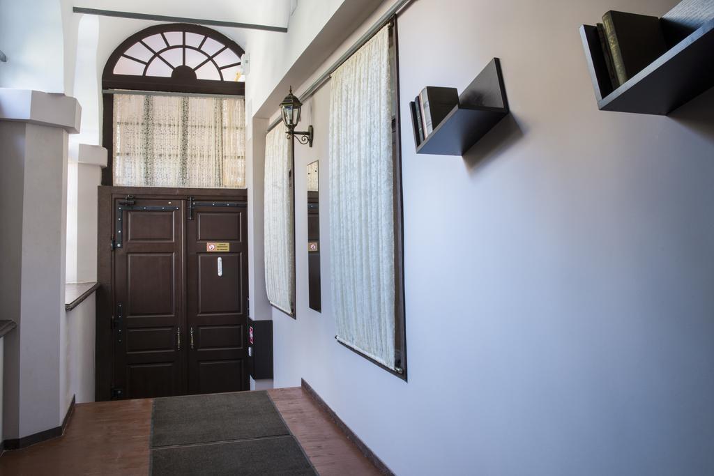 Apart Hotel Kvartira 1 Odessa Dış mekan fotoğraf