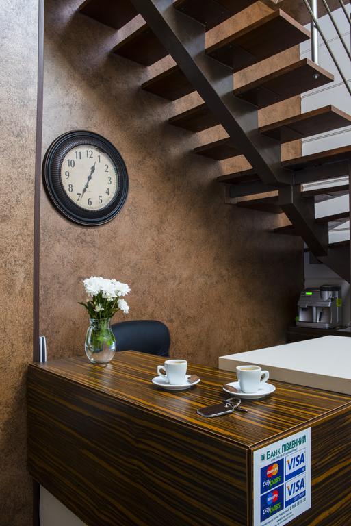 Apart Hotel Kvartira 1 Odessa Dış mekan fotoğraf