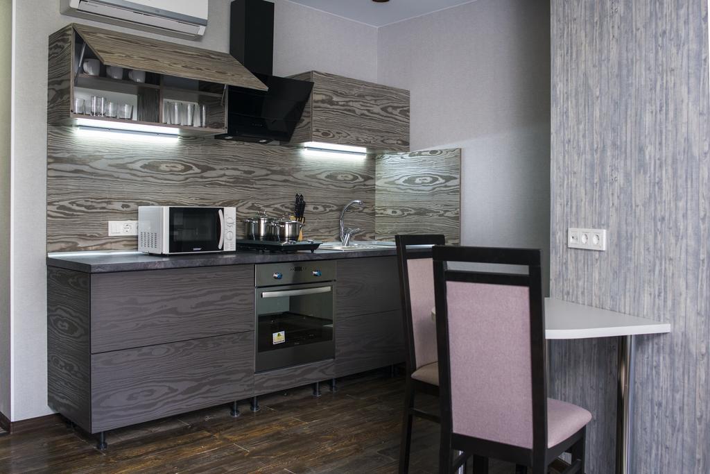 Apart Hotel Kvartira 1 Odessa Oda fotoğraf