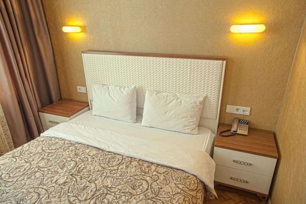Apart Hotel Kvartira 1 Odessa Dış mekan fotoğraf