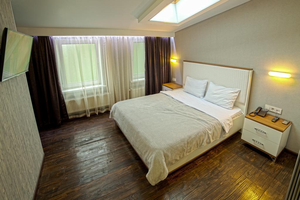 Apart Hotel Kvartira 1 Odessa Dış mekan fotoğraf