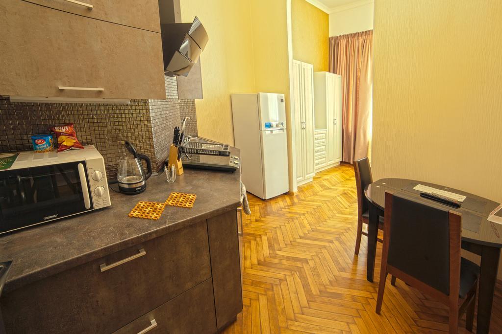 Apart Hotel Kvartira 1 Odessa Dış mekan fotoğraf