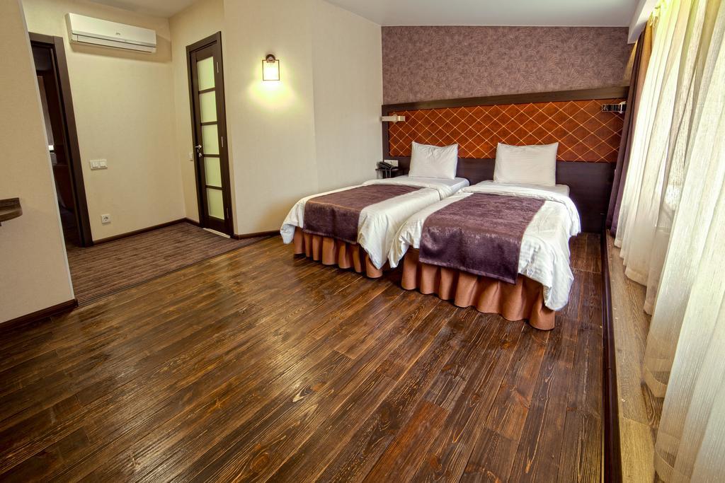 Apart Hotel Kvartira 1 Odessa Dış mekan fotoğraf