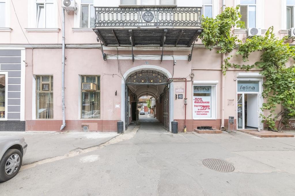 Apart Hotel Kvartira 1 Odessa Dış mekan fotoğraf